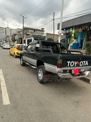 Toyota Hilux 2.5 Cab 2005 Blue