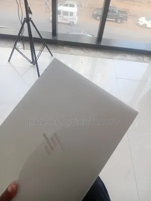 New Laptop HP EliteBook 840 G9 16GB Intel Core I5 SSD 512GB