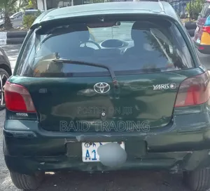 Toyota Vitz 1999 Green
