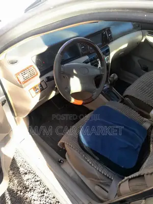 Toyota Corolla 2003 Gold