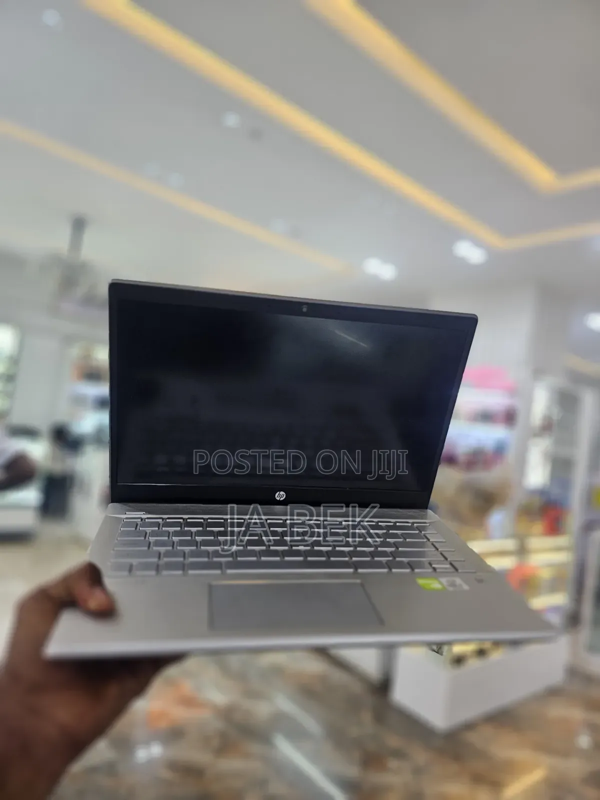 New Laptop HP Pavilion 14 16GB Intel Core I7 SSD 512GB