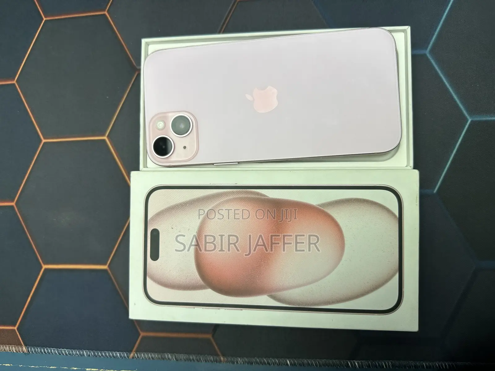 New Apple iPhone 15 Plus 256 GB Pink