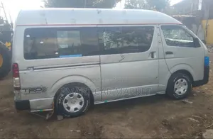 Toyota HiAce 2007 Silver