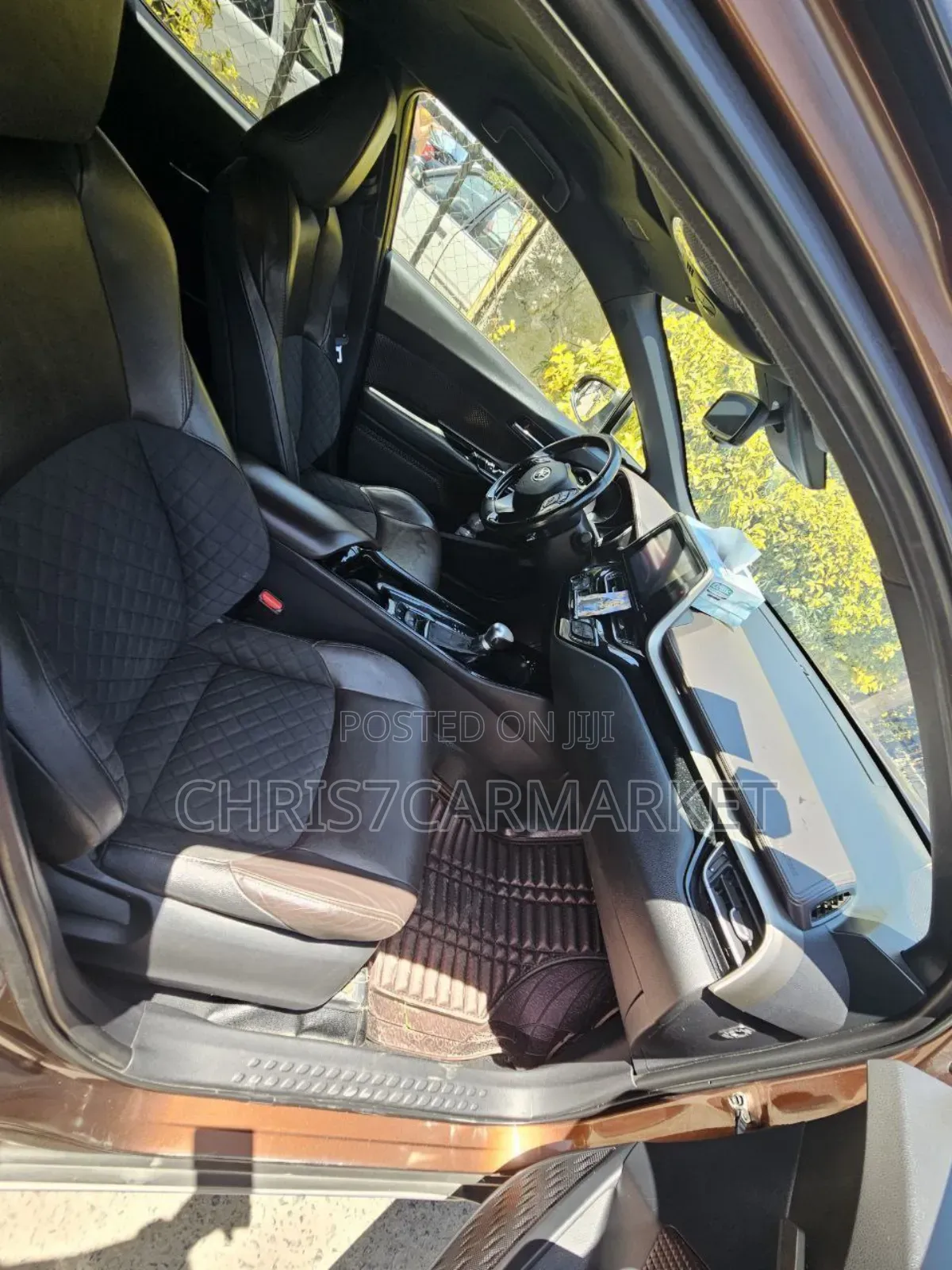 Toyota C-HR 2017 Brown