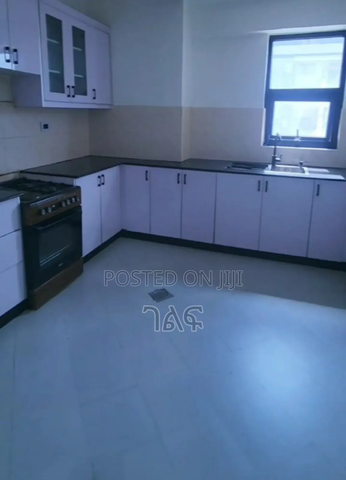 3bdrm Apartment in በጣም የሚያምር አፓርትመንት, Bole for sale