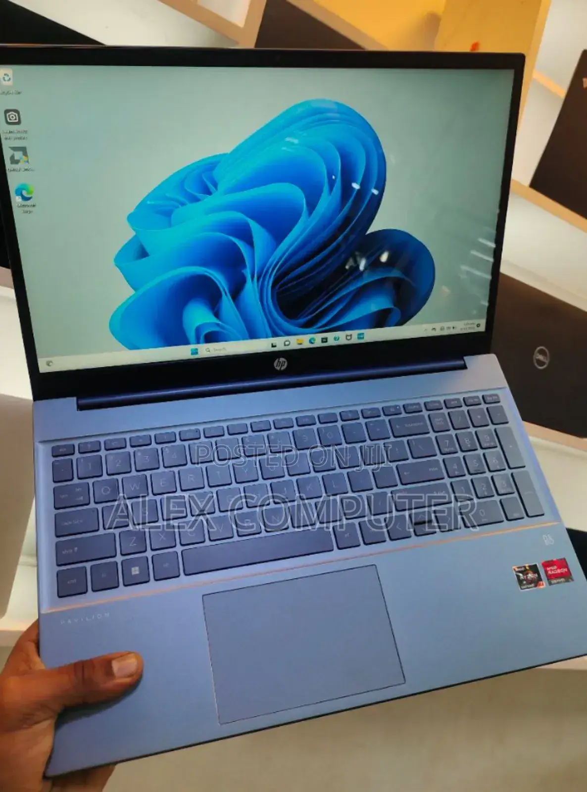 New Laptop HP Pavilion 15 16GB AMD Ryzen 7 SSD 512GB