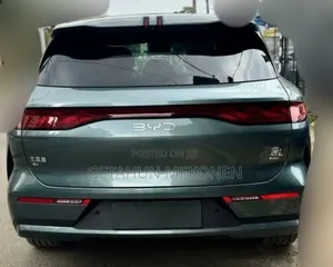 New BYD Tang EV 2025 Blue