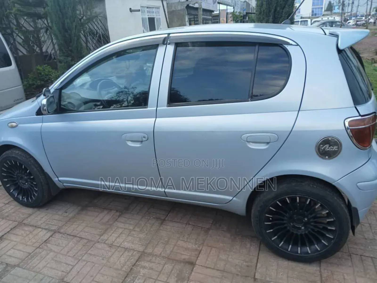 Toyota Vitz 2004 Blue