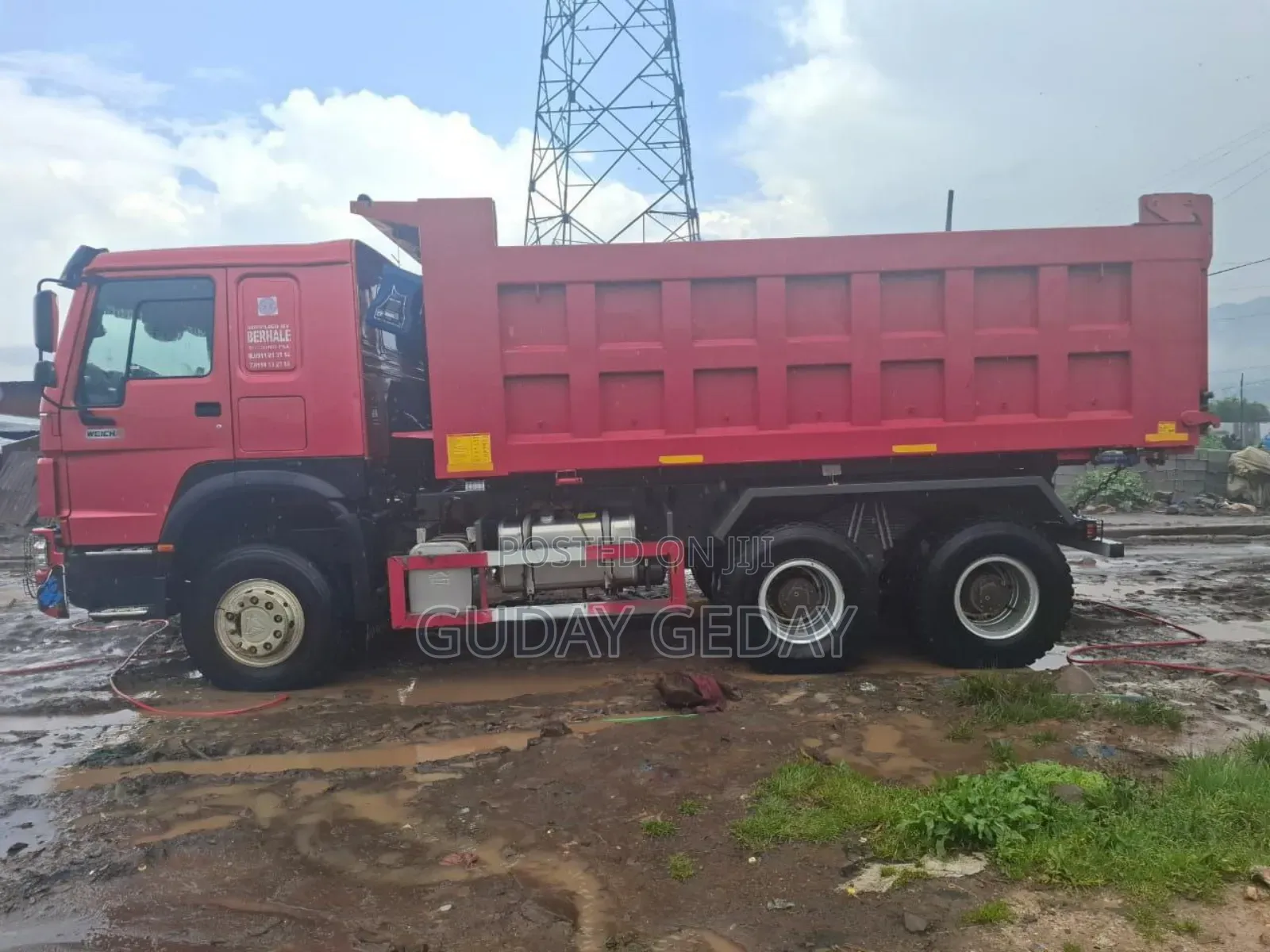 Sinotruk Howo 2024 Red