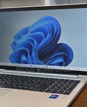 New Laptop HP EliteBook 850 G8 16GB Intel Core I7 SSD 512GB