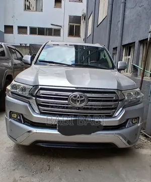 Photo - Toyota Land Cruiser 2008 Silver