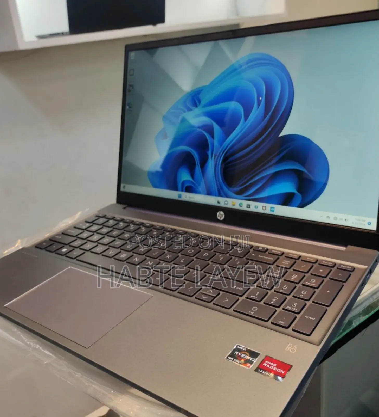 New Laptop HP Pavilion 15 16GB AMD Ryzen 7 SSD 512GB