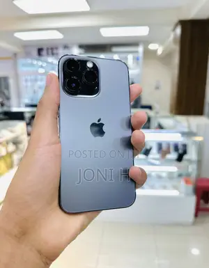 Photo - Apple iPhone 13 Pro 128 GB Black