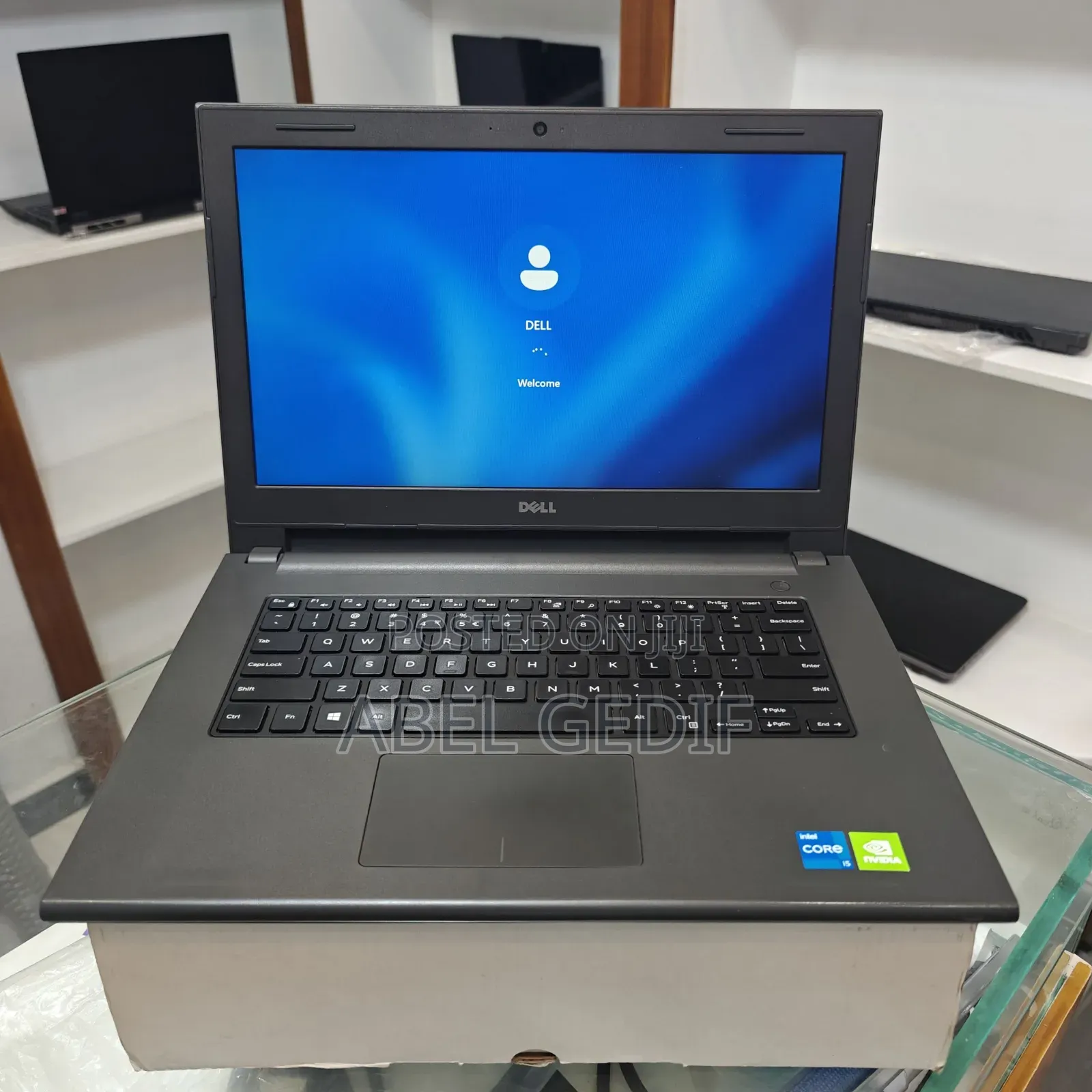 New Laptop Dell 8GB Intel Core I5 SSD 512GB