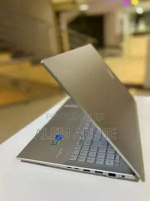 New Laptop Asus VivoBook 15 X505BA 16GB Intel Core I5 SSD 512GB