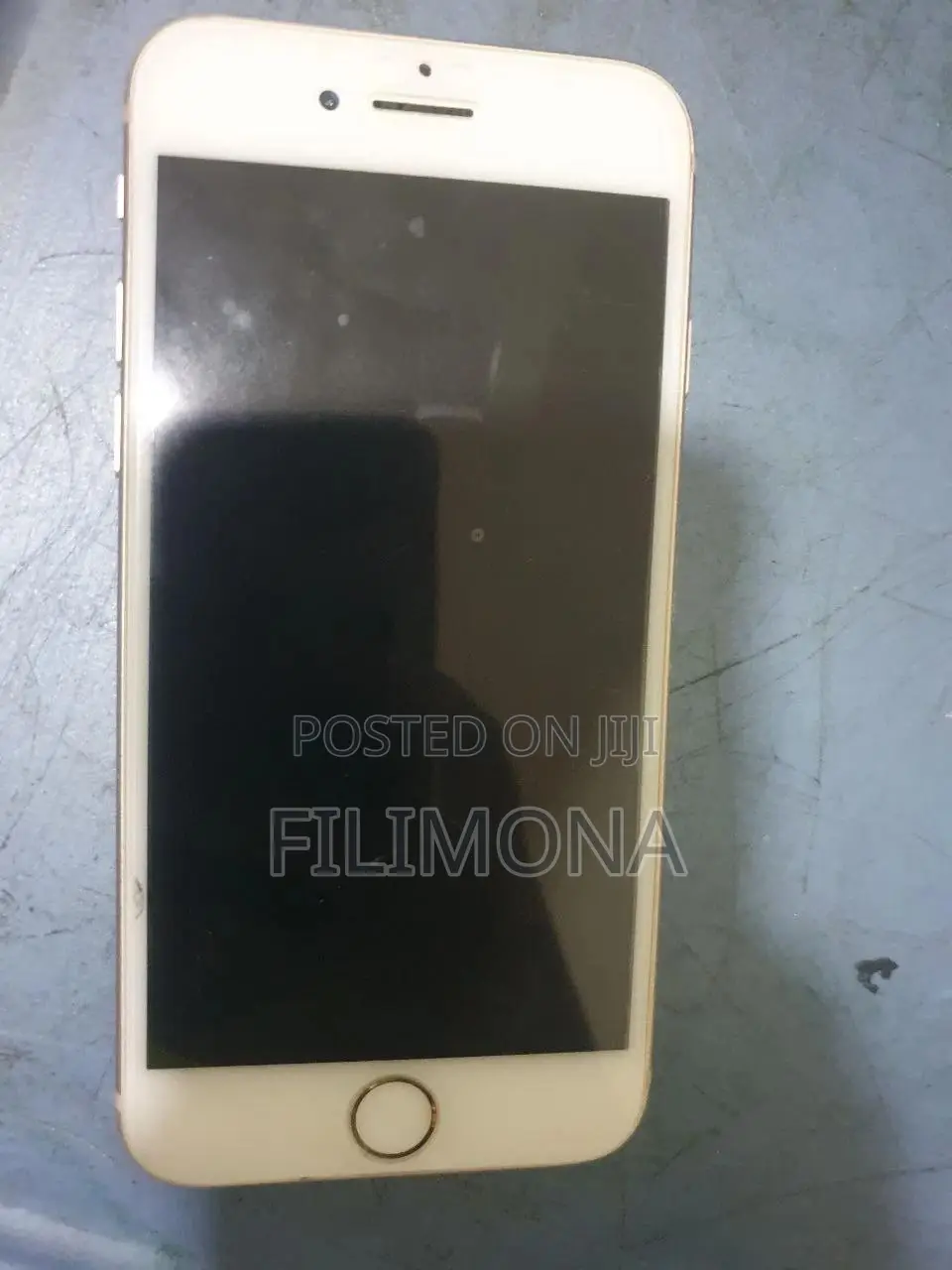 New Apple iPhone 8 64 GB White