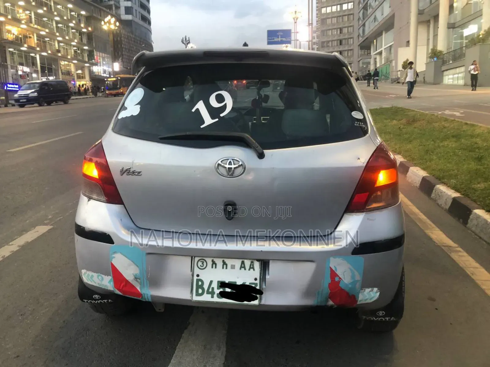 Toyota Yaris 2010 Silver