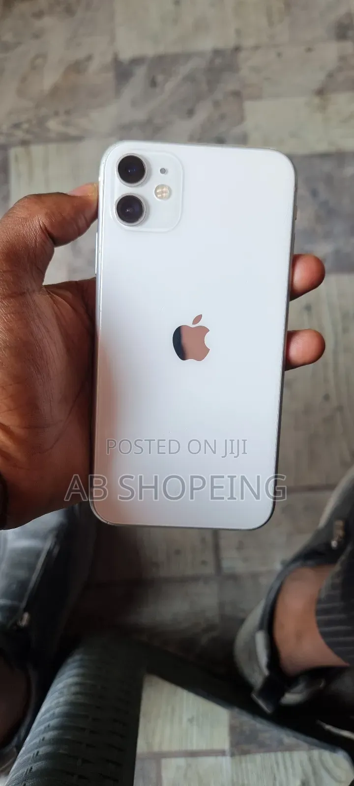 Apple iPhone 11 64 GB White