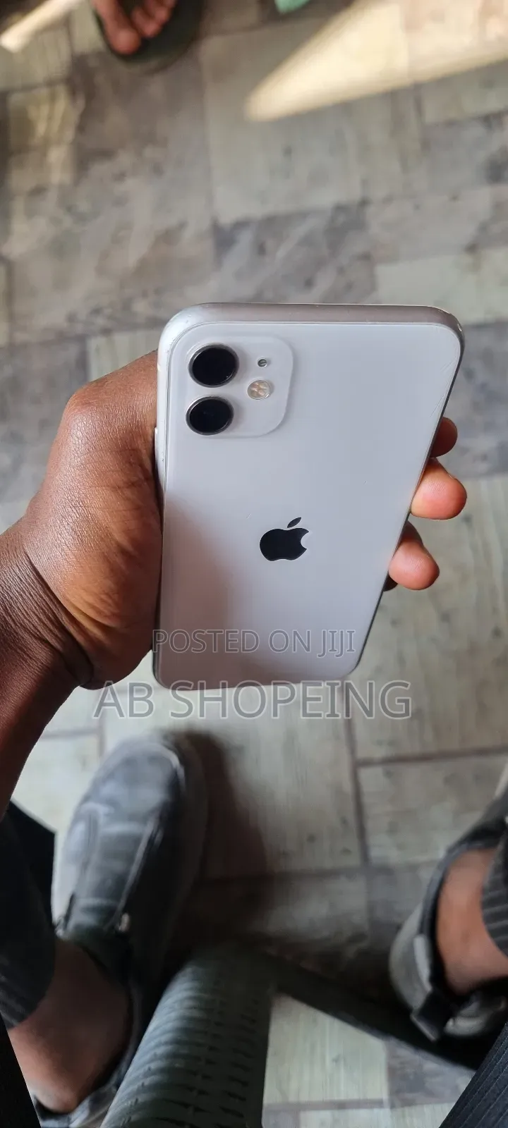 Apple iPhone 11 64 GB White