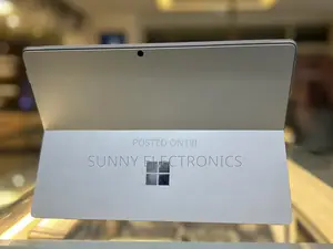 New Laptop Microsoft Surface Pro 8 8GB Intel Core I7 SSD 256GB