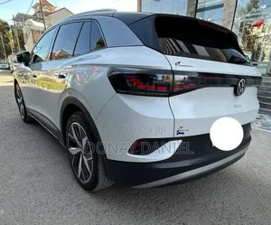 Volkswagen ID.4 Crozz 52 kWh RWD 2022 White