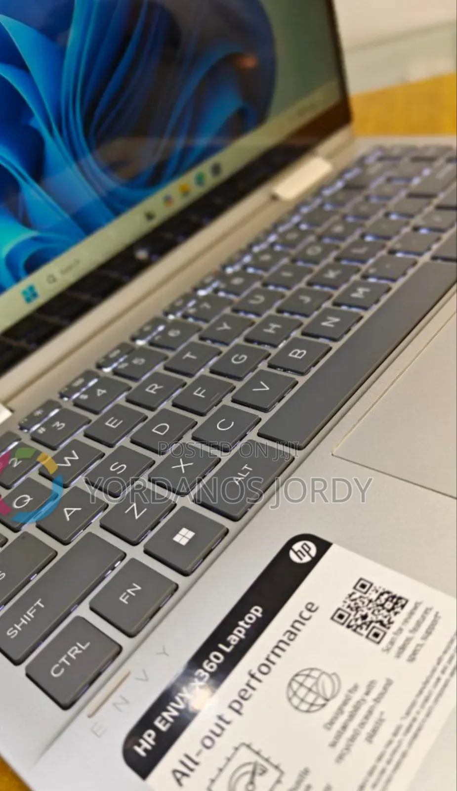 New Laptop HP Envy X360 8GB Intel Core I5 SSD 1T