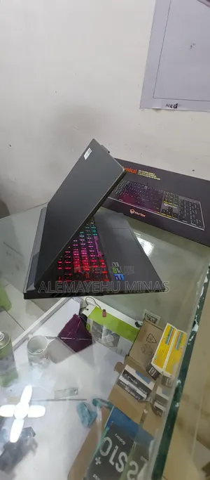 New Laptop Asus ROG Strix G16 G614 16GB Intel Core I9 SSD 1T