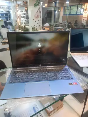 New Laptop HP Pavilion 15 16GB AMD Ryzen 7 SSD 512GB