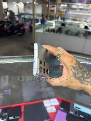 New Samsung Galaxy S21 Ultra 5G 128 GB Silver