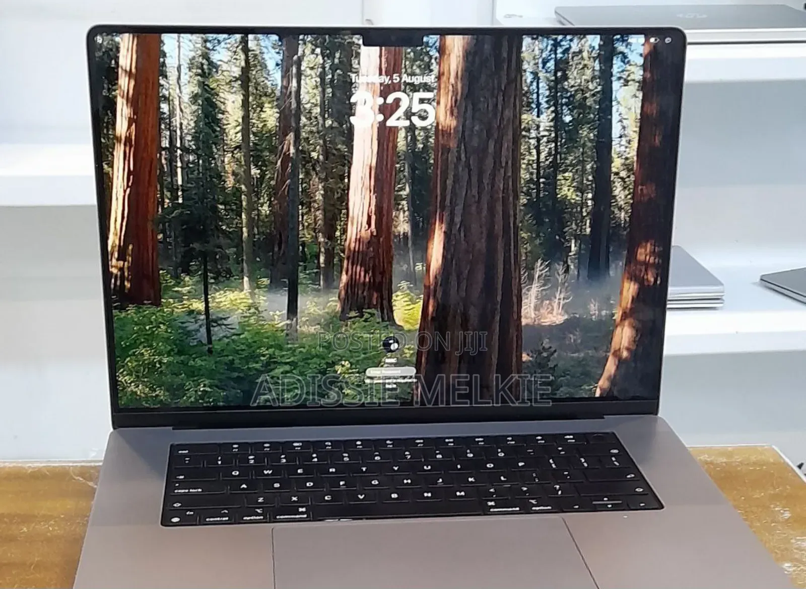 New Laptop Apple MacBook Pro 2021 M1 16GB Apple M1 Pro SSD 1T