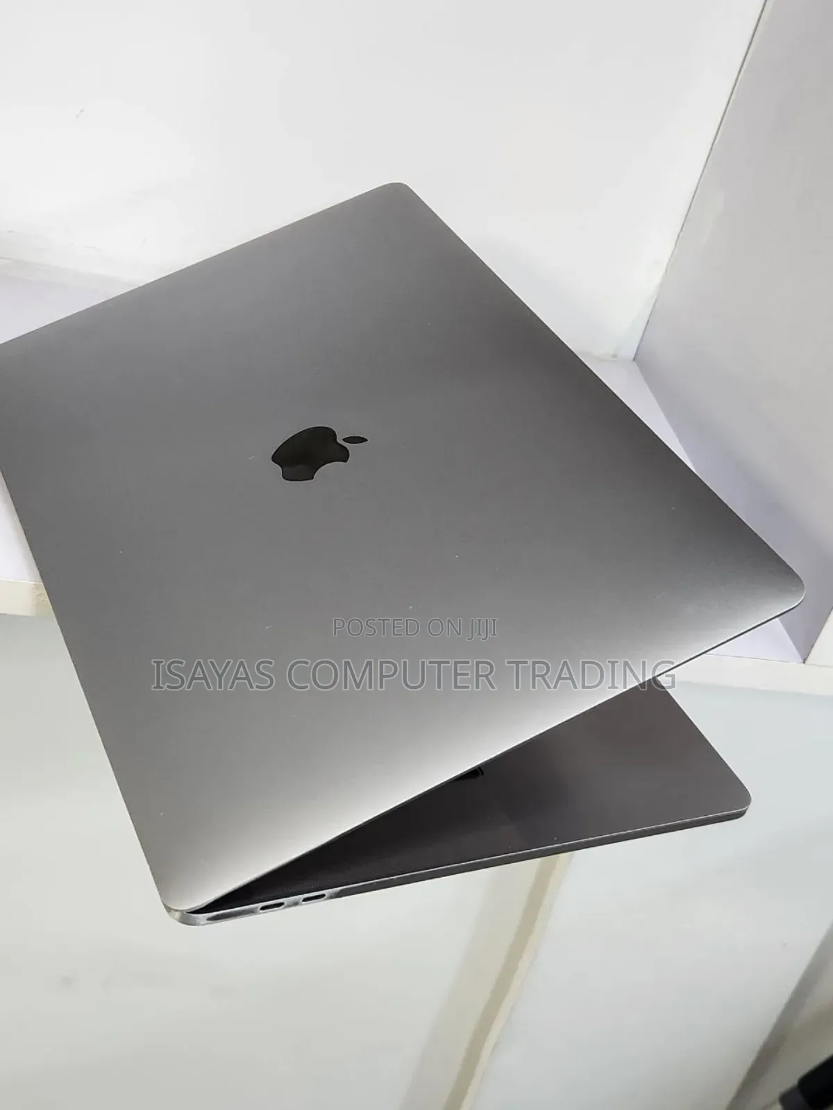 New Laptop Apple MacBook Pro 2019 32GB Intel Core I9 SSD 2T