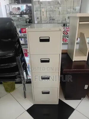 Fil Cabnet አድራሻ Piasa