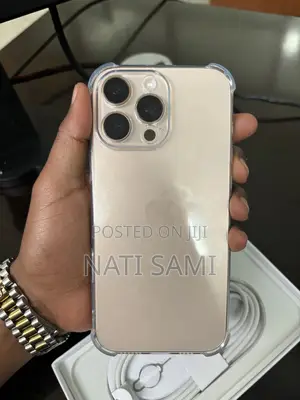 New Apple iPhone 16 Pro Max 256 GB Gold