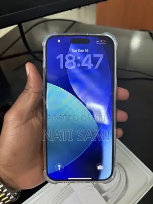 New Apple iPhone 16 Pro Max 256 GB Gold