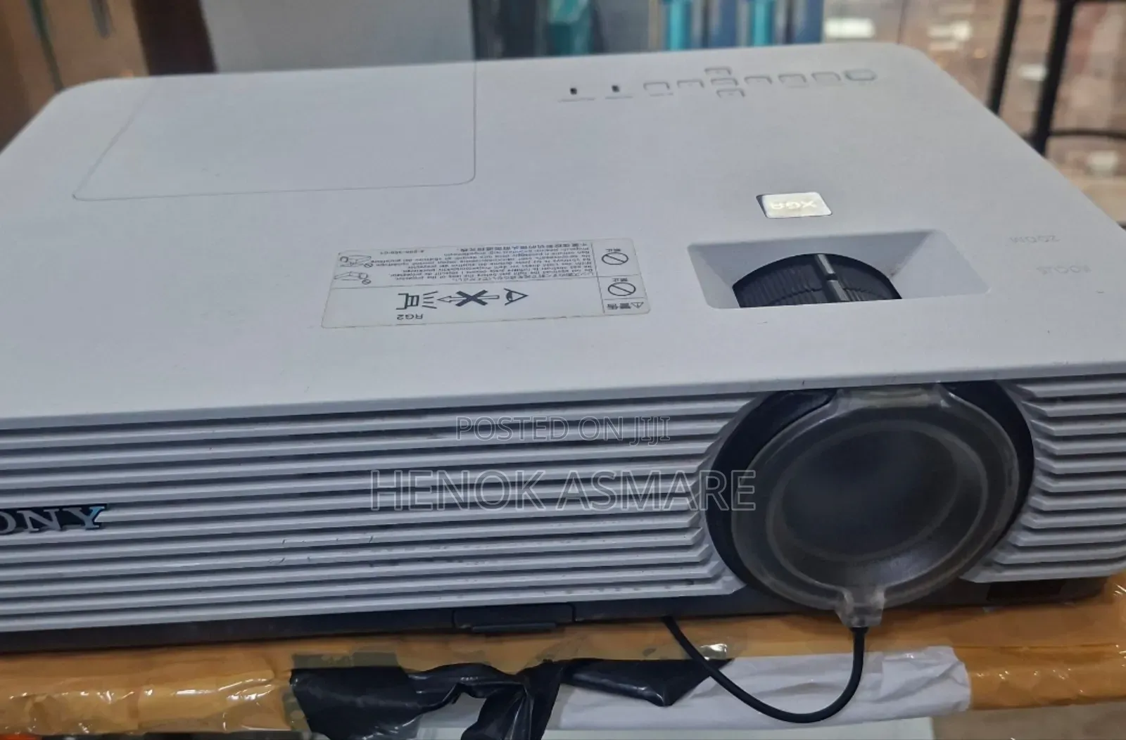 New Arrival Sony VPL-Dx221 Projector 1 Piece Remains Resolutio
