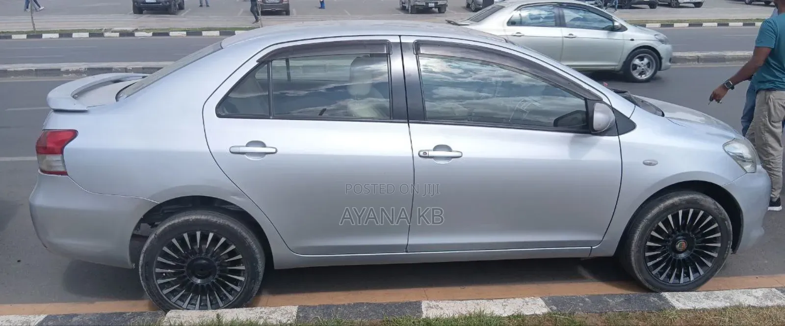 Toyota Belta 2008 Silver