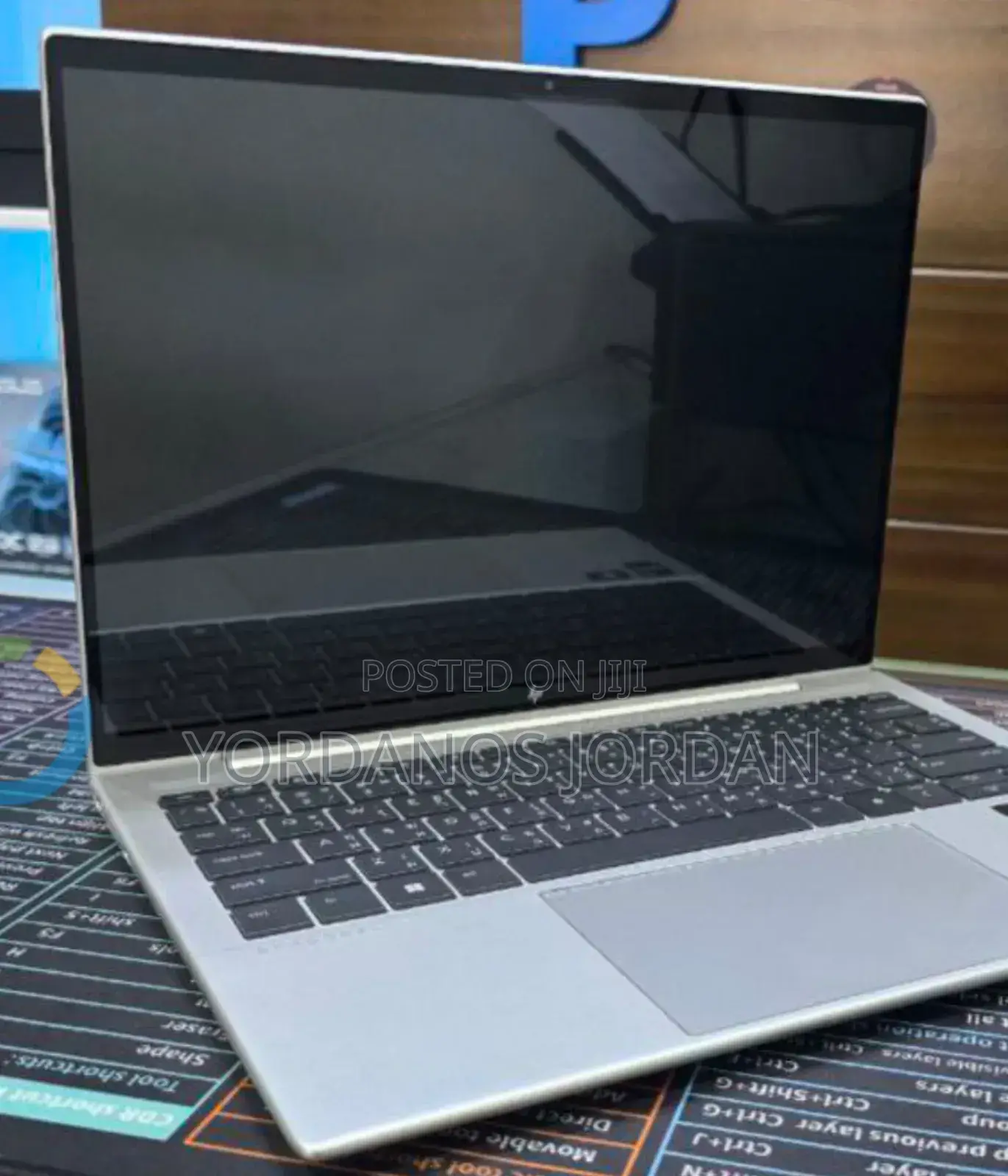New Laptop HP Dragonfly G1 16GB Intel Core I7 SSD 512GB
