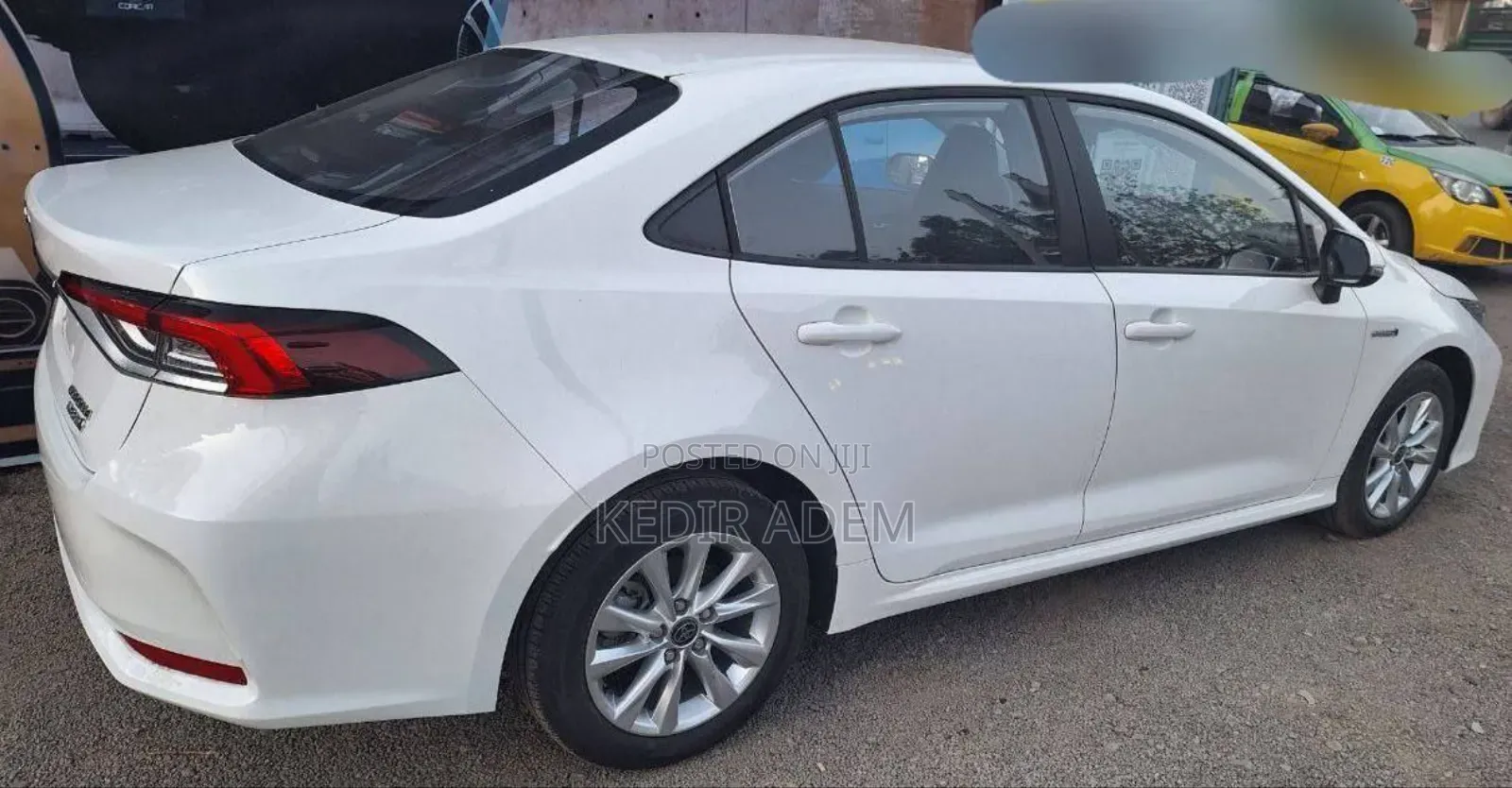 Toyota Corolla 2022 White