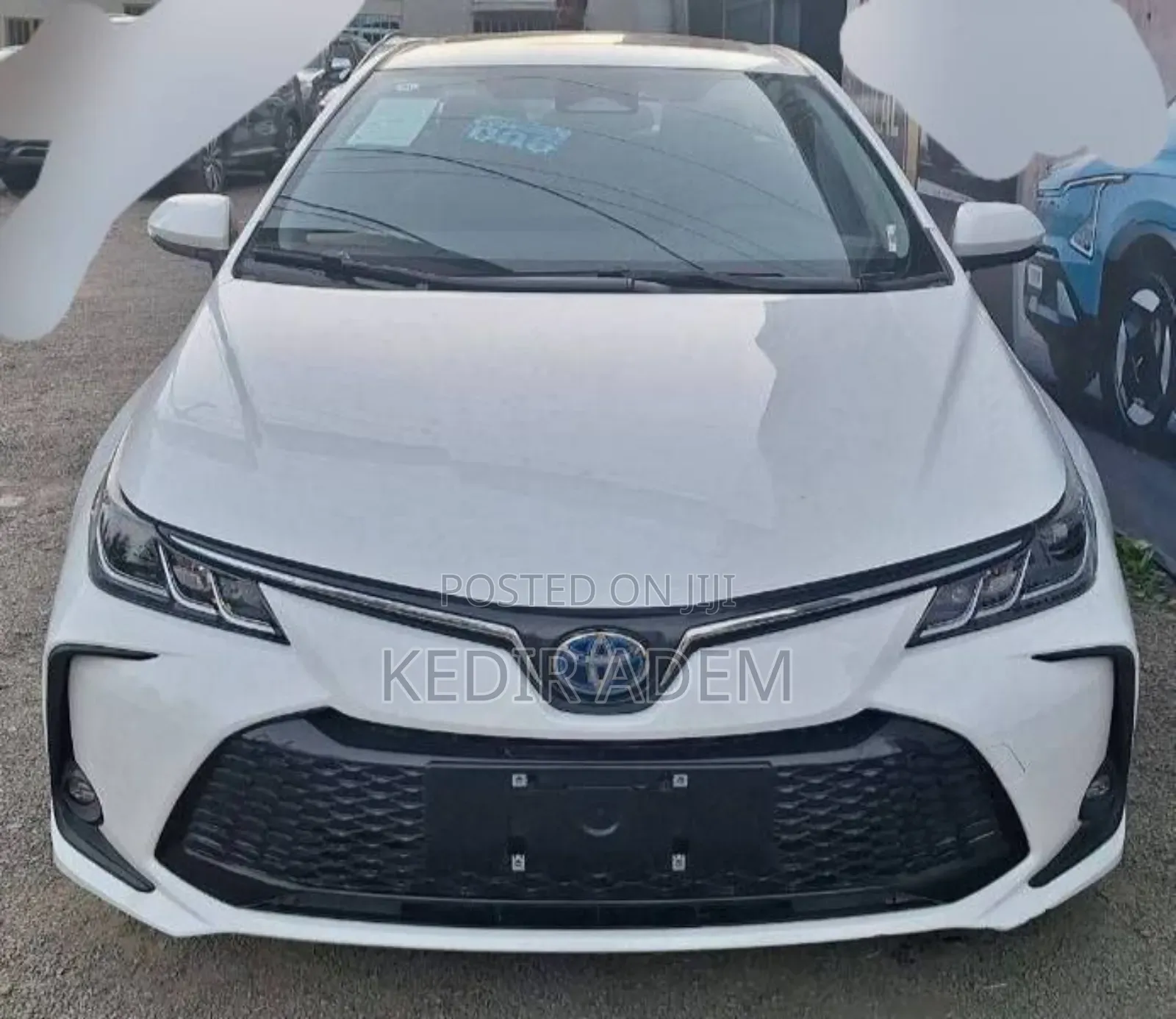 Toyota Corolla 2022 White