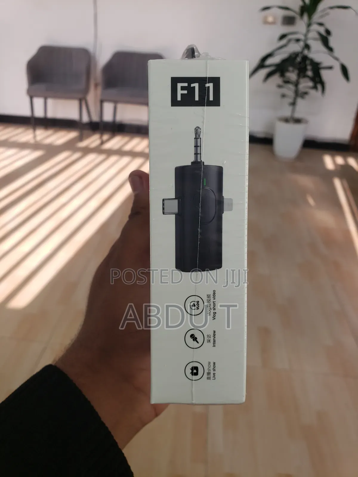 F11 Dual Wireless Mic