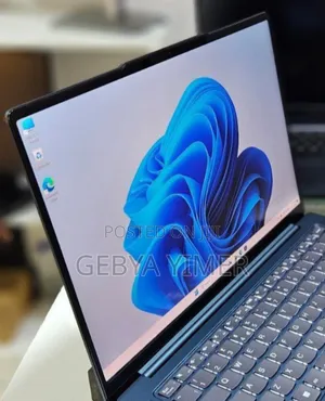 New Laptop Lenovo ThinkPad Yoga 16GB Intel Core I5 SSD 1T