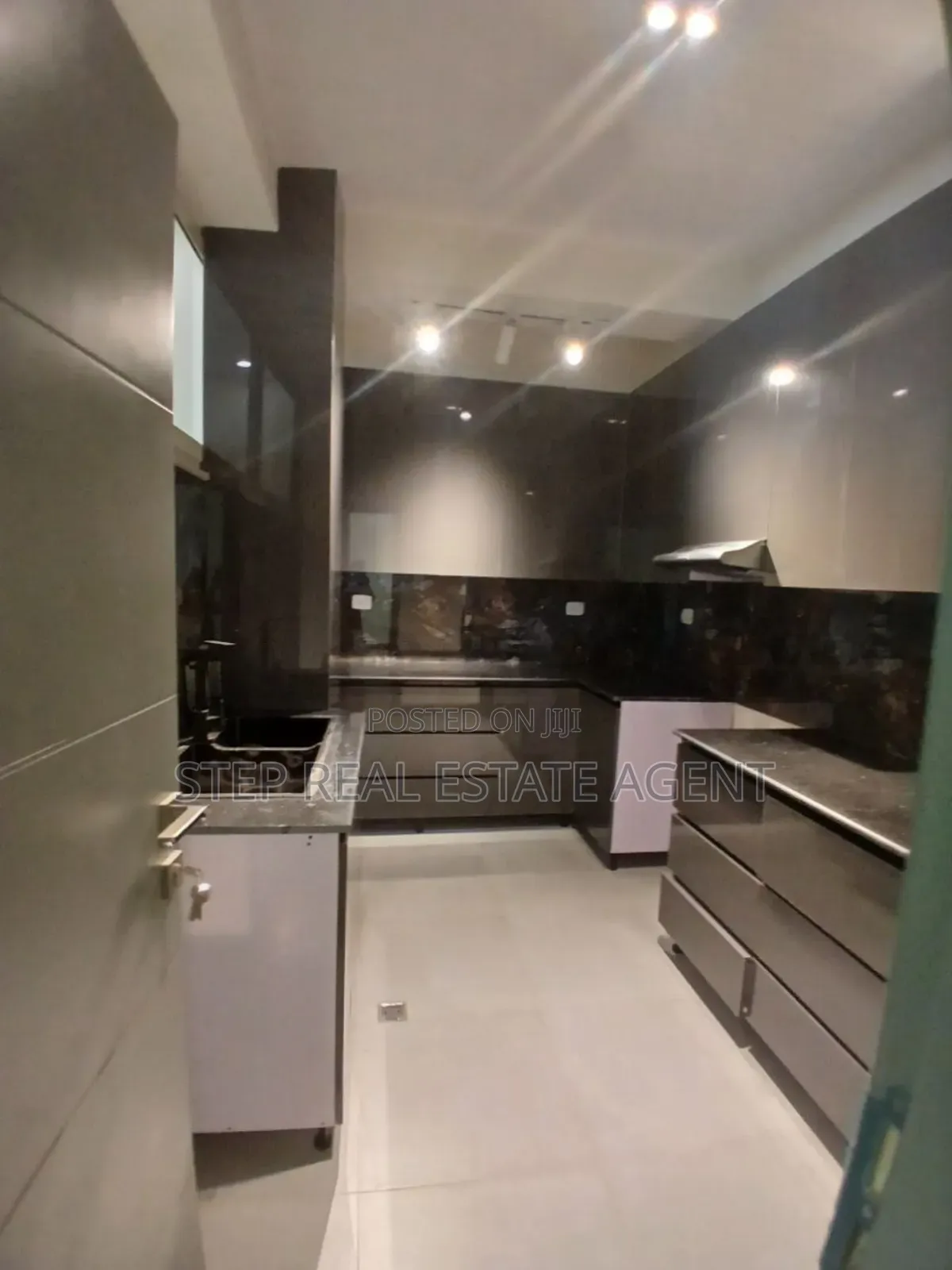 3bdrm Apartment in Bole for rent