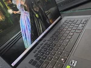 New Laptop Asus ROG Zephyrus G15 16GB Intel Core I9 SSD 512GB