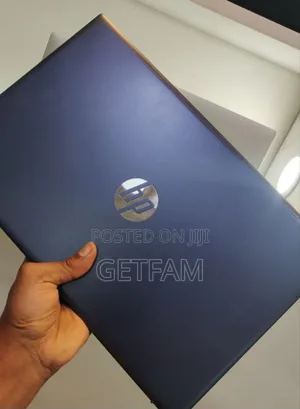 New Laptop HP Pavilion 10 16GB Intel Core I7 SSD 512GB