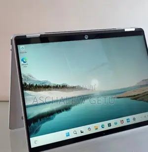 New Laptop HP OmniBook 5 Flip 16GB Intel Core 7 SSD 1T