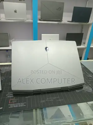 New Laptop Alienware M15 R3 32GB Intel Core I7 SSD 1.5T