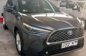 Photo - Toyota Corolla 2023 Gray