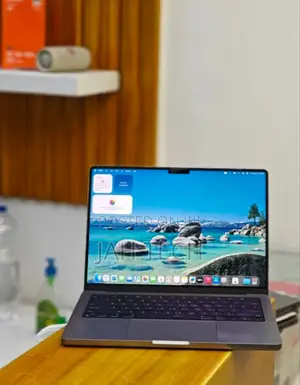 New Laptop Apple MacBook Pro M1 16GB Apple M1 Pro SSD 512GB