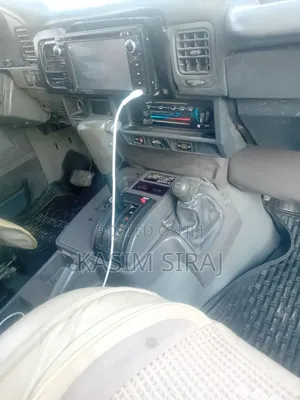 Toyota Land Cruiser 90 Automatic 2000 Blue