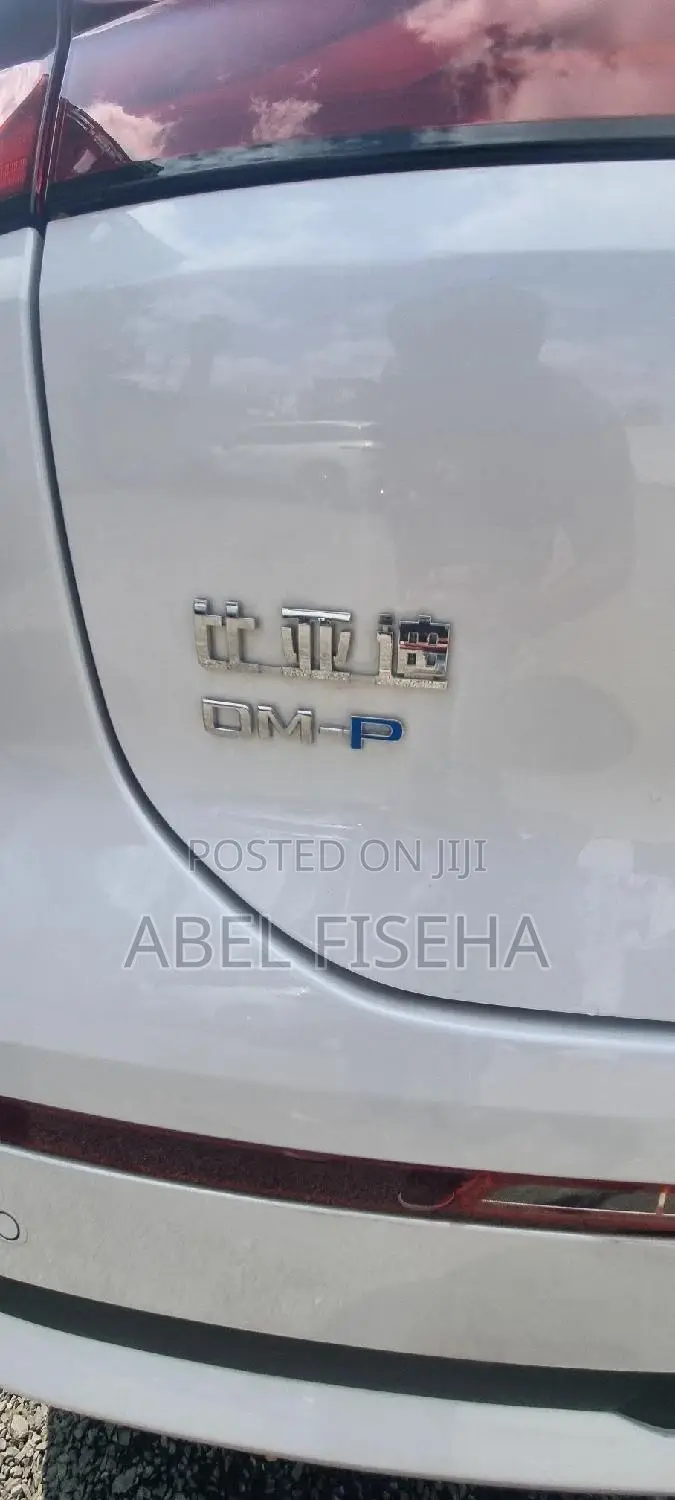 New BYD Tang DM-i 2025 White